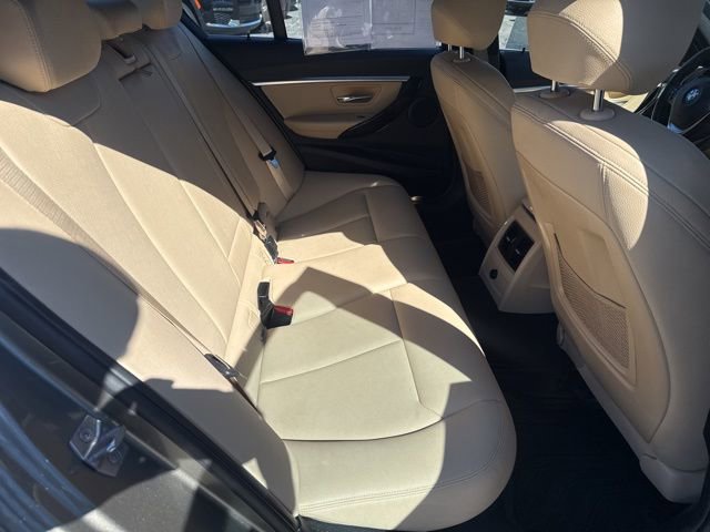 Used 2017 BMW 330i Sedan image 17