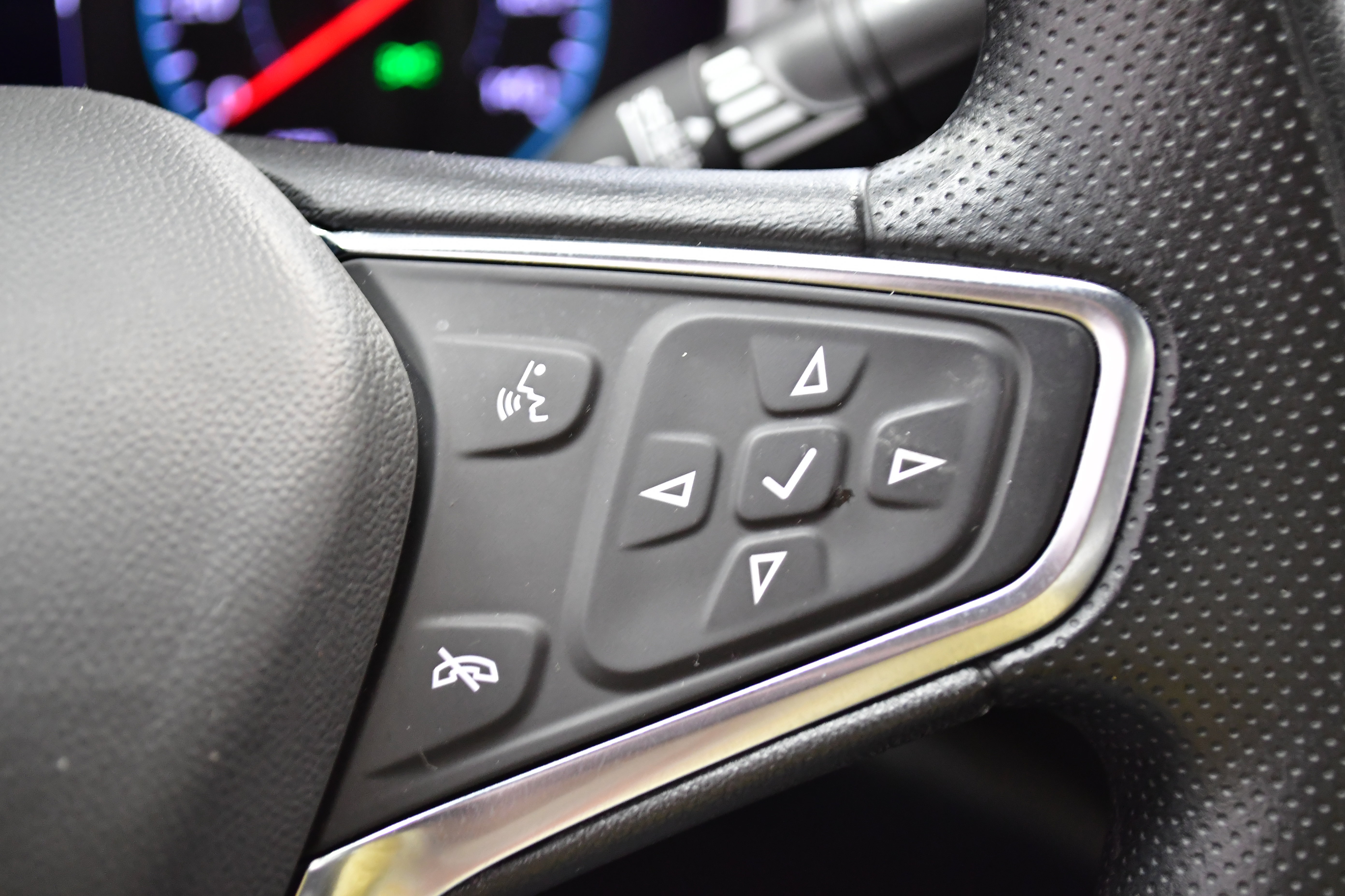 Used 2024 Chevrolet Malibu LT image 45