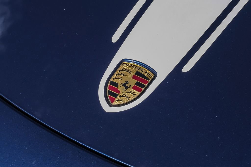 Used 2025 Porsche 718 Cayman RWD image 44