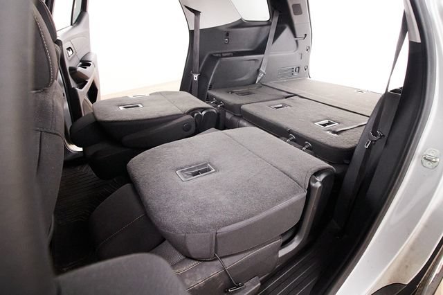 Used 2021 Chevrolet Traverse LT AWD/4WD image 27