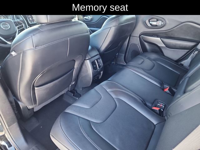 Used 2019 Jeep Cherokee High Altitude image 25