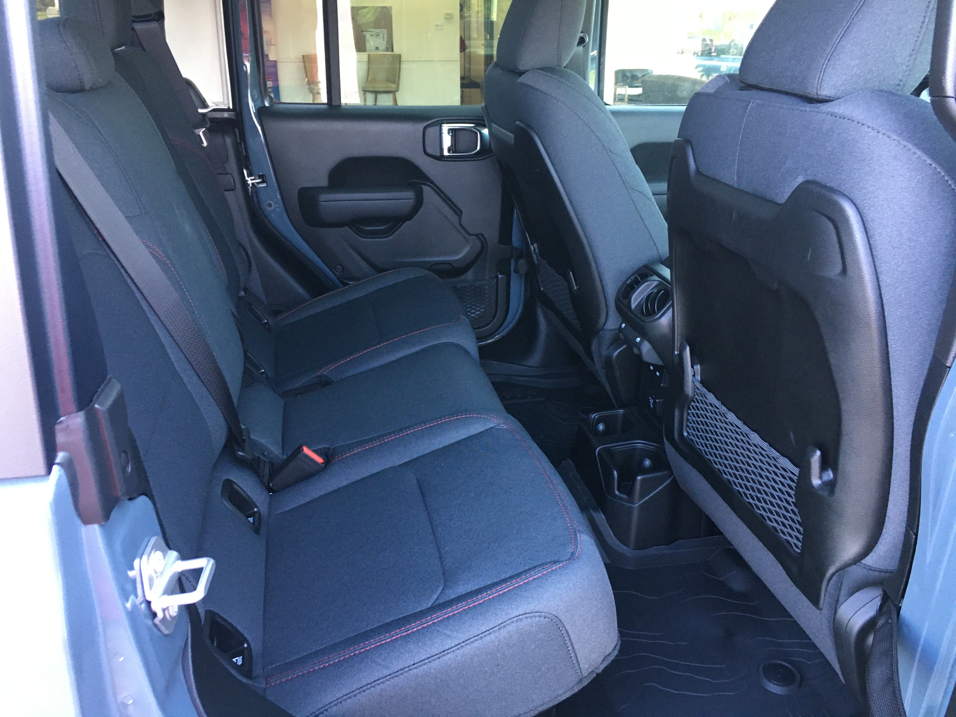 New 2025 Jeep Gladiator Rubicon w/ Convenience Group image 29