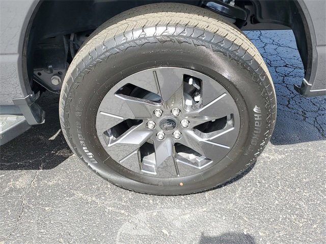 New 2025 Ford F150 Lightning XLT image 5
