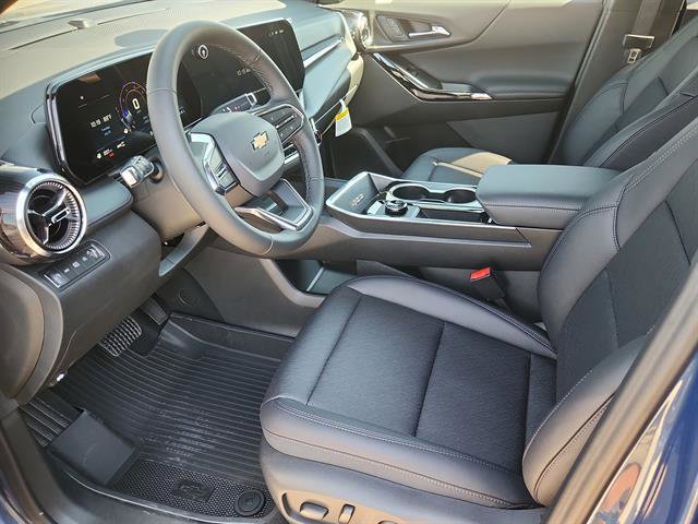 New 2026 Chevrolet Equinox LT w/ Convenience Package II AWD/4WD image 7