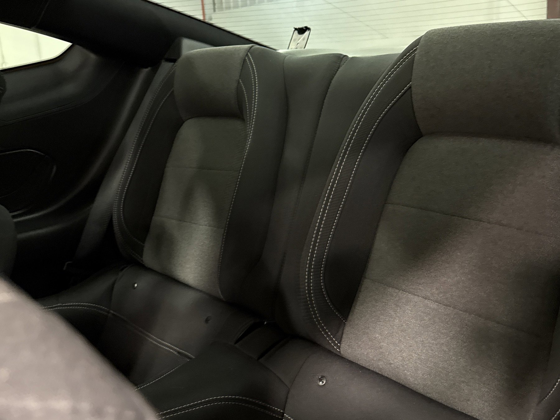 Used 2025 Ford Mustang Coupe image 6