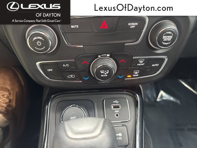 Used 2018 Jeep Compass Limited image 23