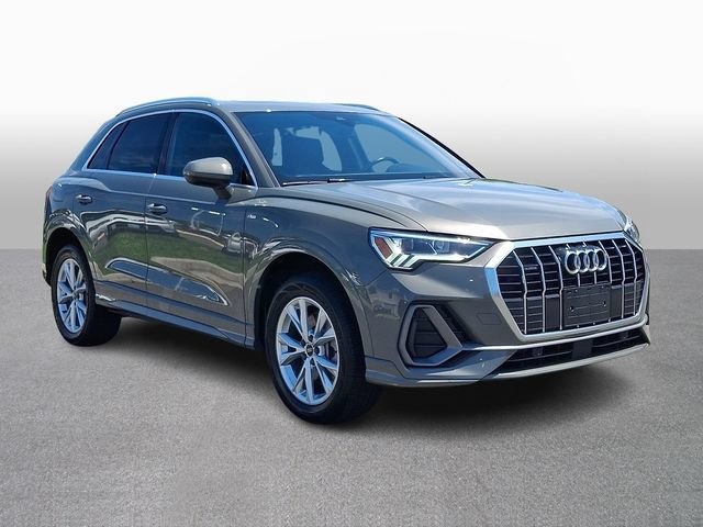 Used 2024 Audi Q3 2.0T Premium AWD/4WD image 3