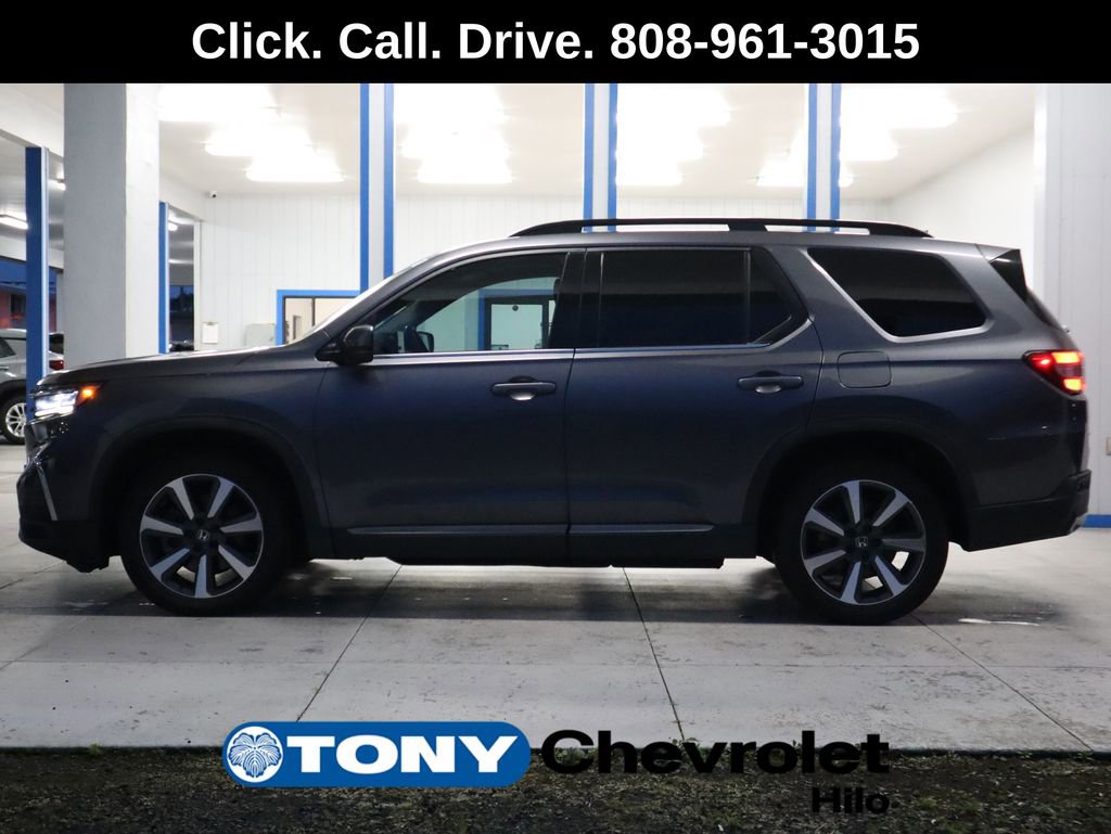 Used 2023 Honda Pilot Elite image 2