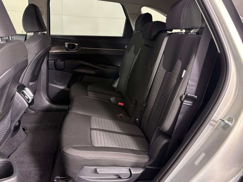 New 2026 Kia Sorento LX image 36