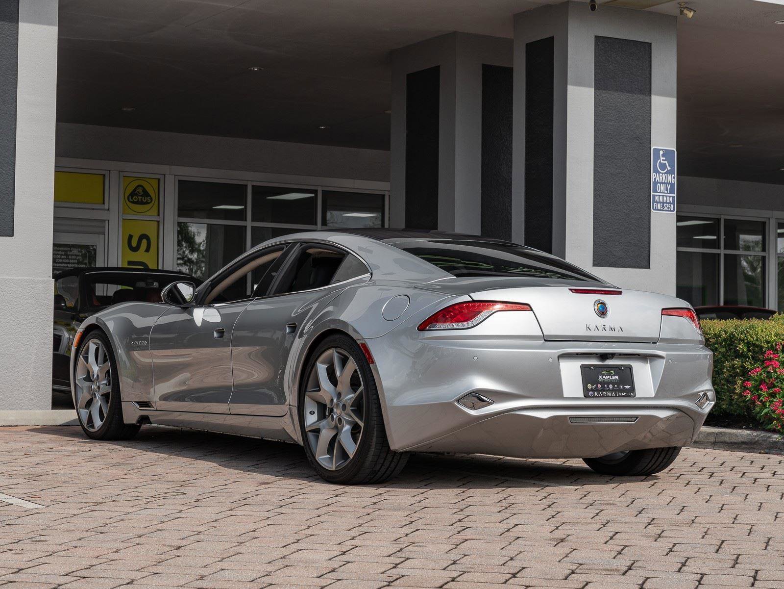Used 2018 Karma Revero Luxury RWD image 21