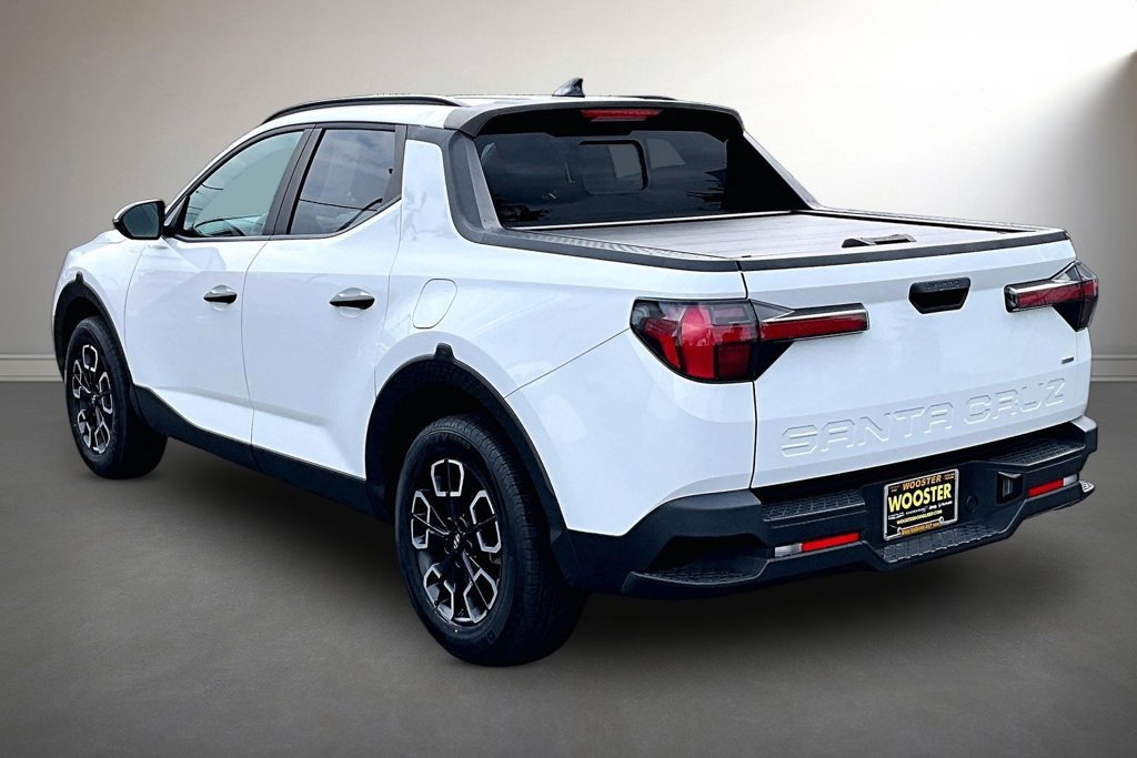 Used 2022 Hyundai Santa Cruz SEL w/ Activity Package AWD/4WD image 4