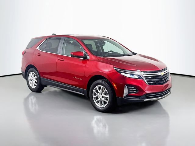 Used 2023 Chevrolet Equinox LT AWD/4WD image 2