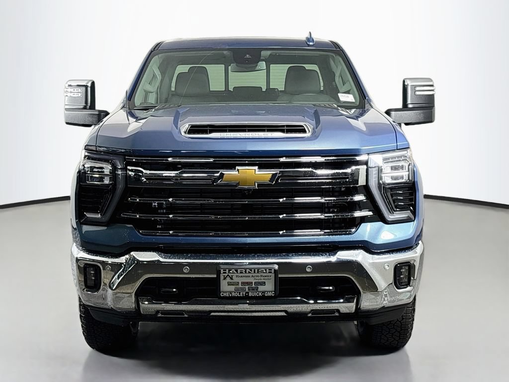 New 2026 Chevrolet Silverado 2500 LTZ w/ LTZ Convenience Package AWD/4WD image 2