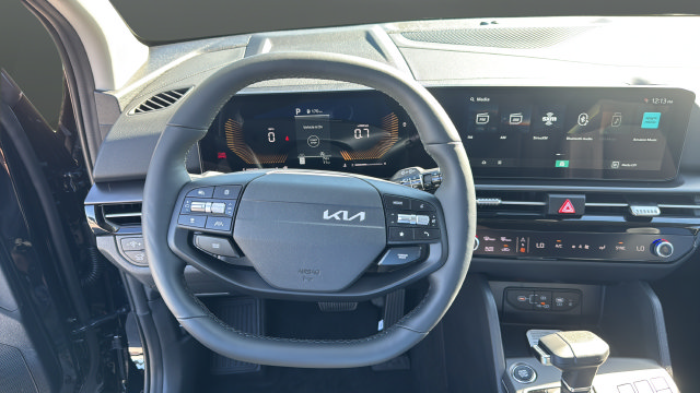 New 2027 Kia Sportage EX AWD/4WD image 17