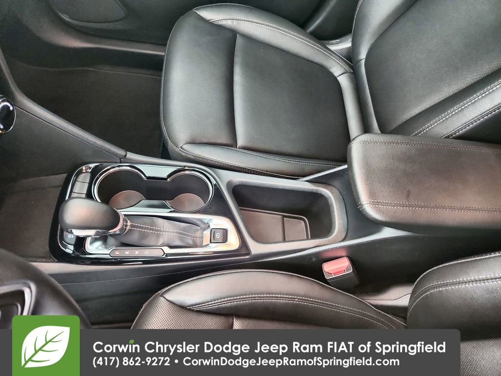 Used 2024 Buick Encore GX Sport Touring image 29