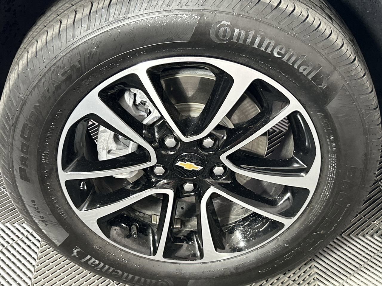 Used 2025 Chevrolet TrailBlazer LT FWD image 9