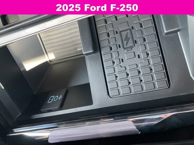 New 2025 Ford F250 King Ranch image 27