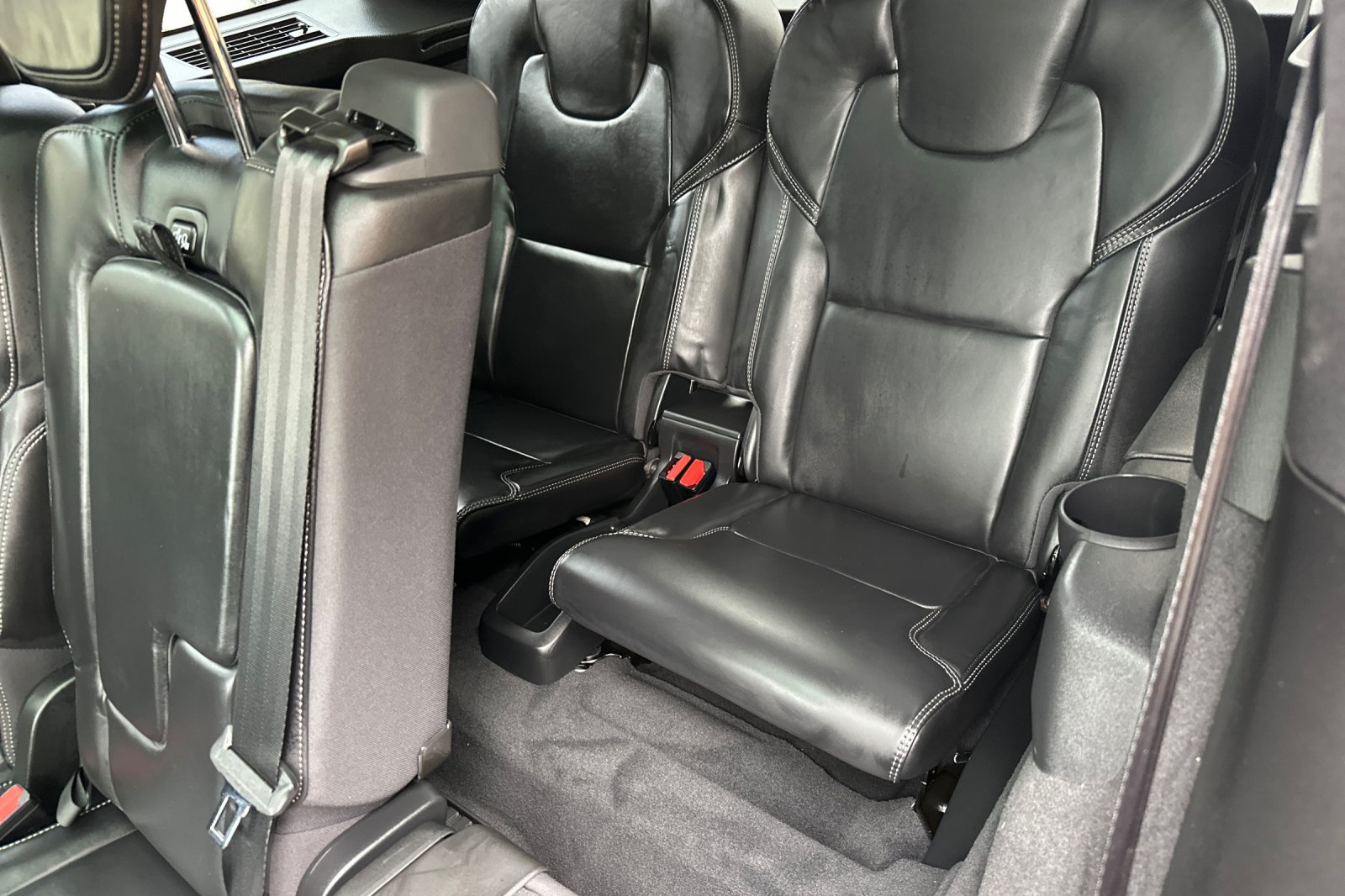 Certified 2026 Volvo XC90 T8 Ultra w/ Protection Package AWD/4WD image 18