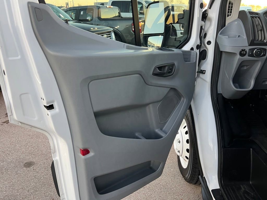 Used 2018 Ford Transit 350 138 DRW w/ Premium Package image 6