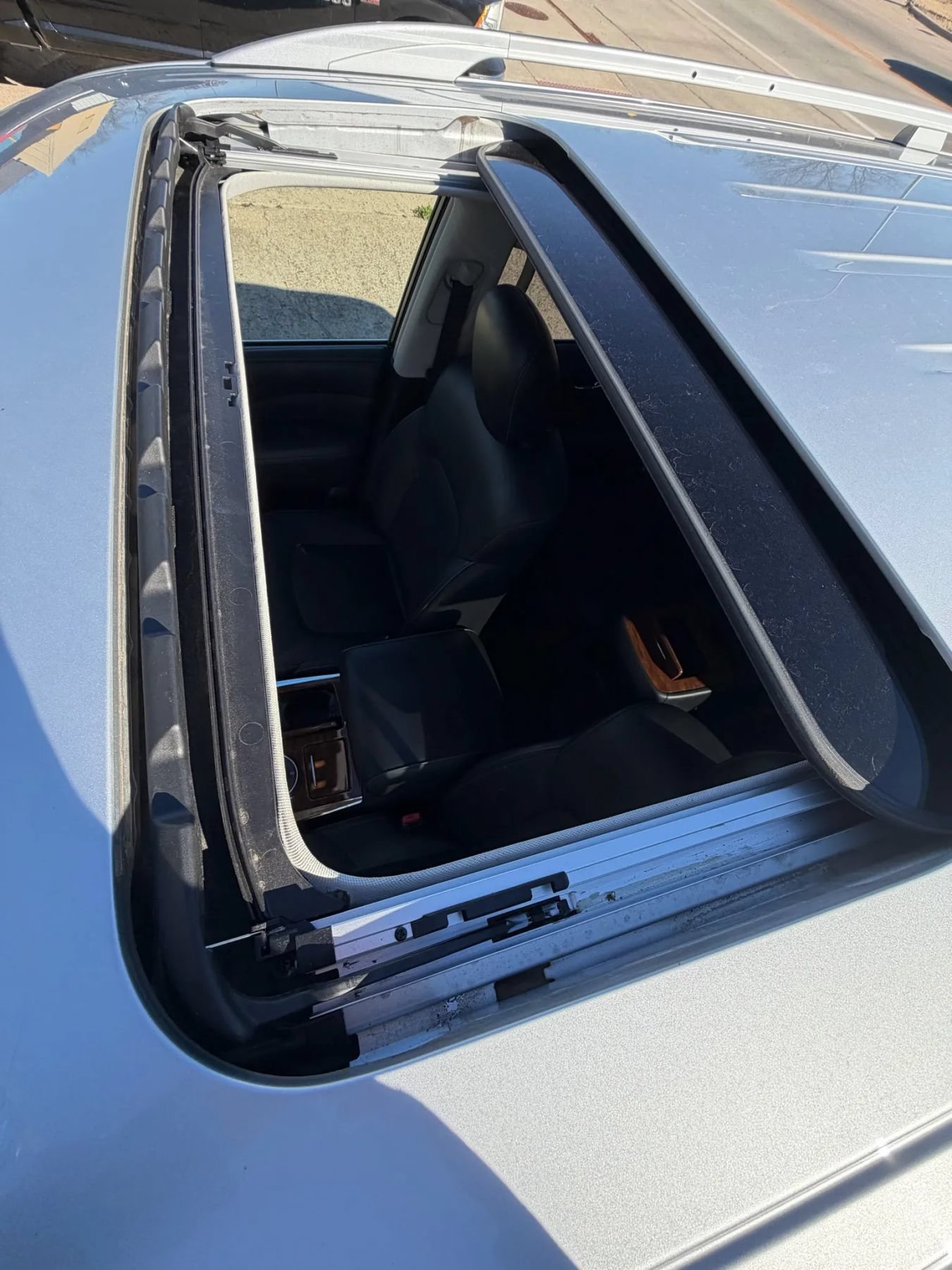 Used 2018 INFINITI QX80 4WD w/ Driver Assistance Package image 25