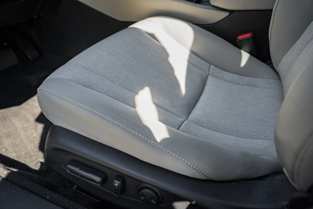 Used 2024 Honda Accord EX image 32