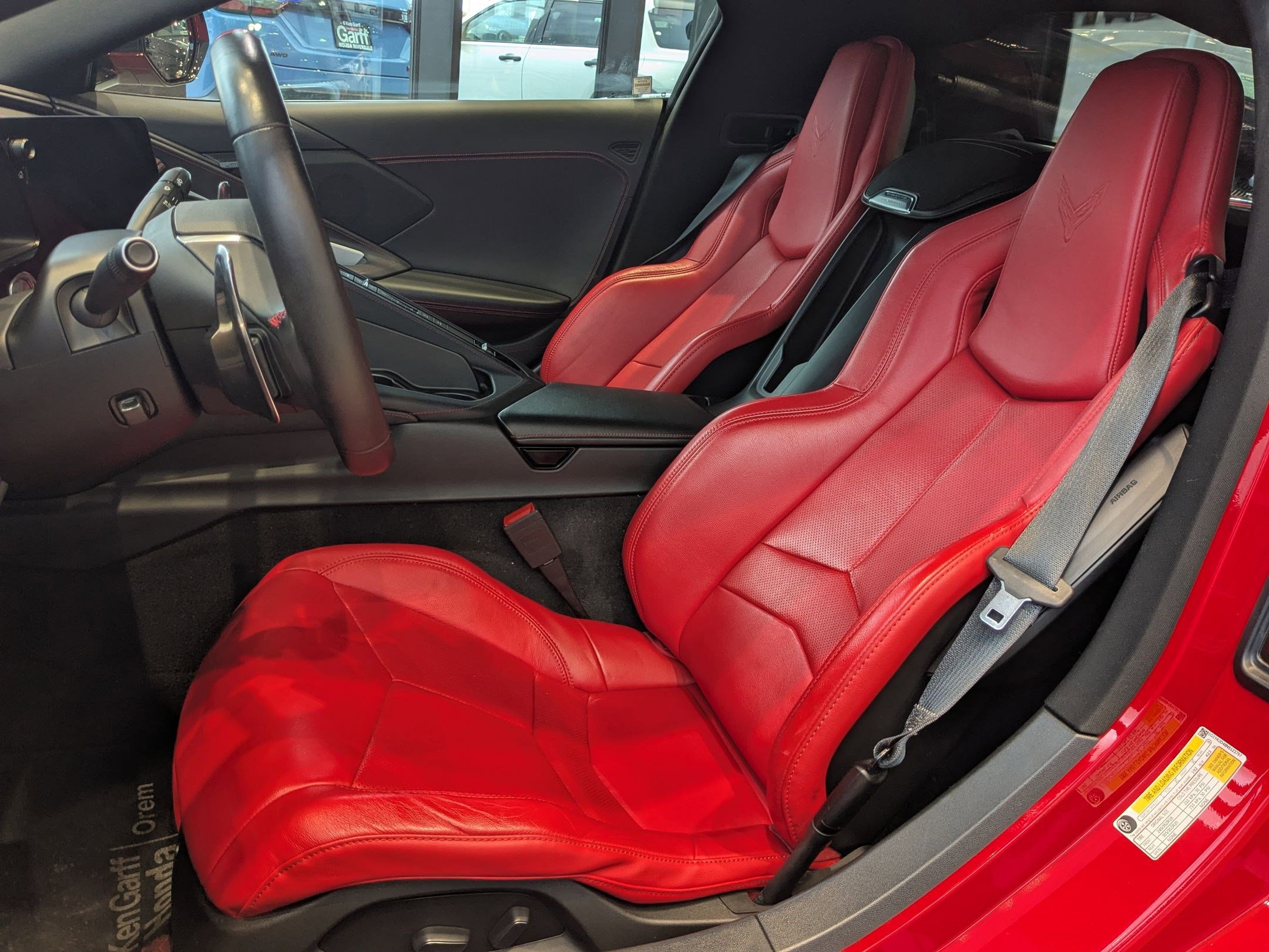 Used 2022 Chevrolet Corvette Stingray Coupe w/ 1LT image 31