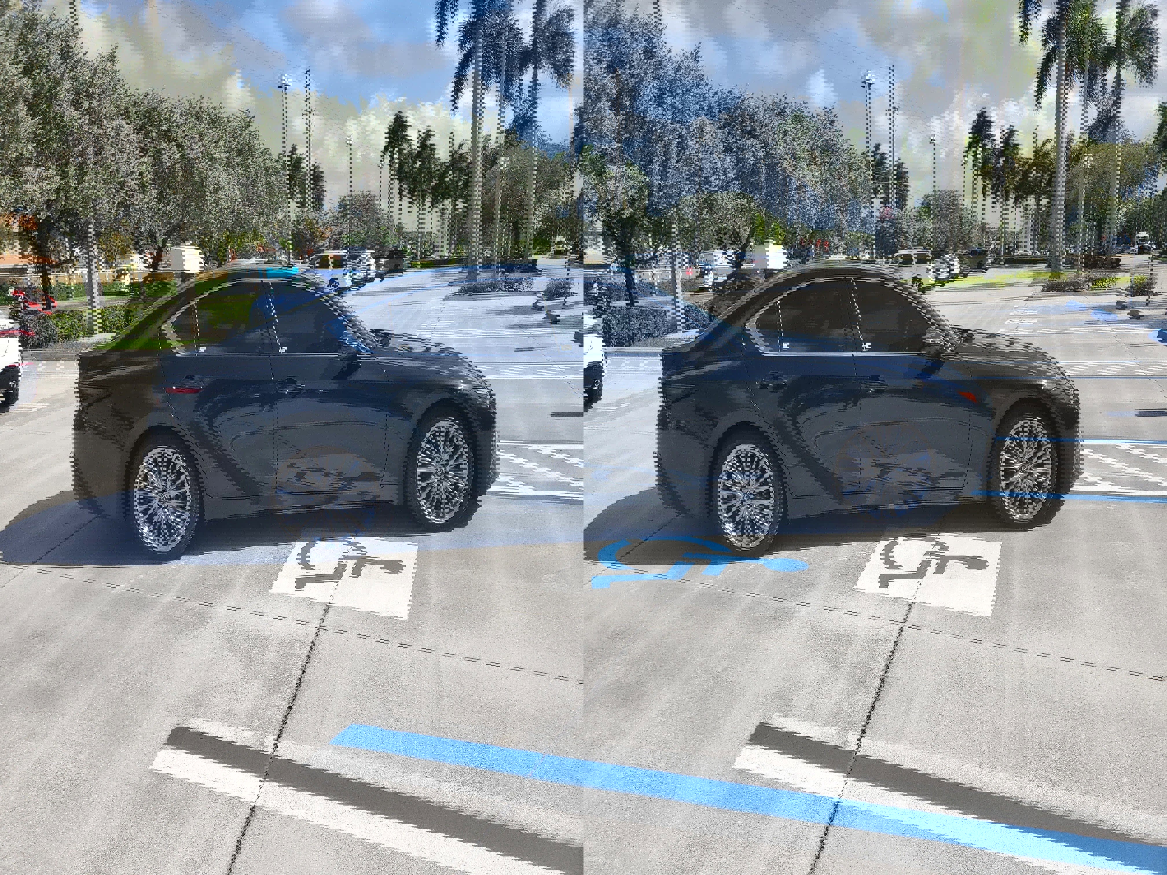 Used 2025 Lexus IS 300 w/ Premium Package image 11