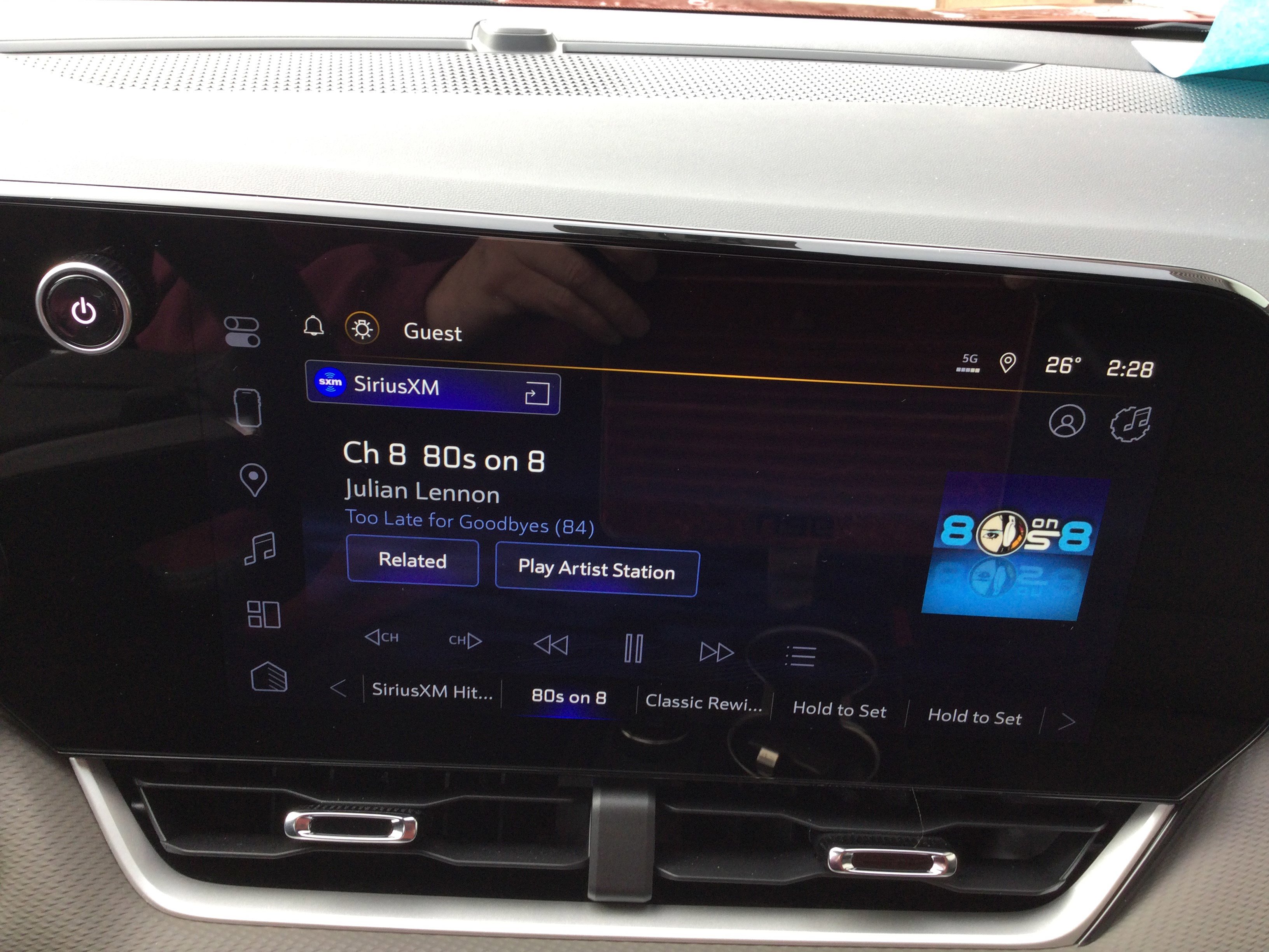 New 2026 Chevrolet Equinox LT w/ Convenience Package II image 10