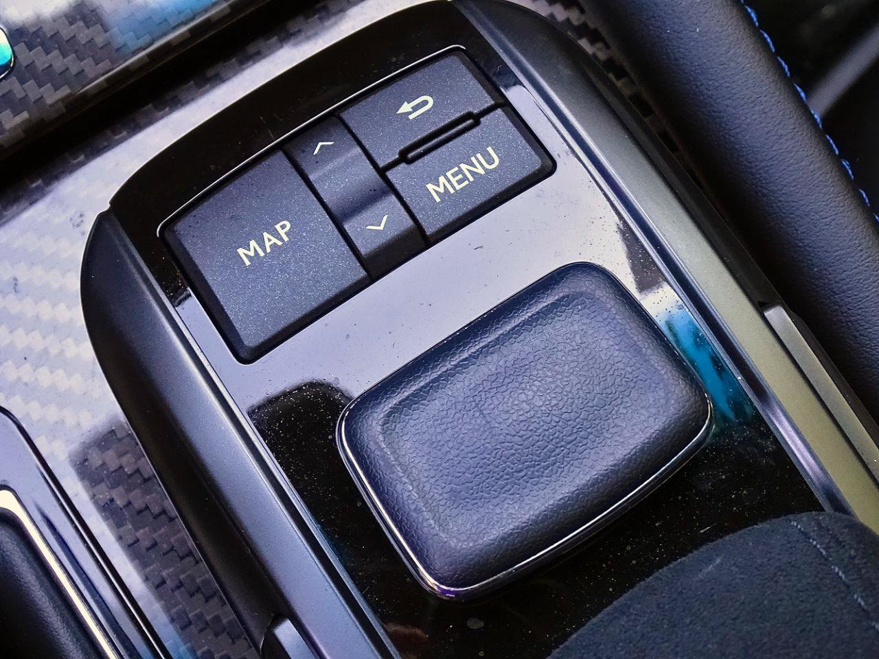 Used 2017 Lexus GS F w/ Preferred Accessory Package RWD image 39