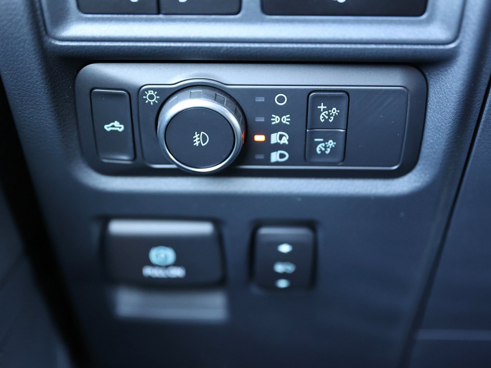 Used 2023 Ford F150 XLT w/ Equipment Group 302A High image 40