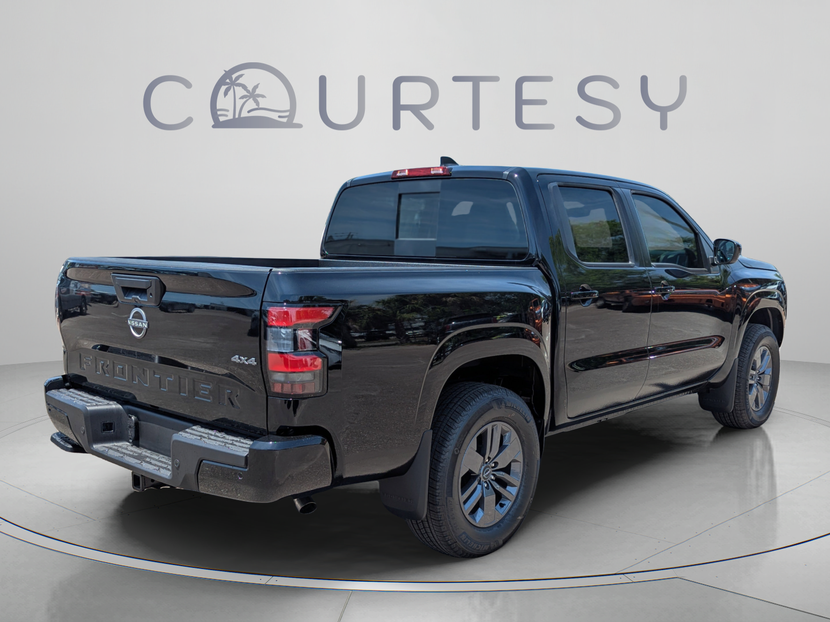 New 2026 Nissan Frontier SV w/ Tow Package AWD/4WD image 6