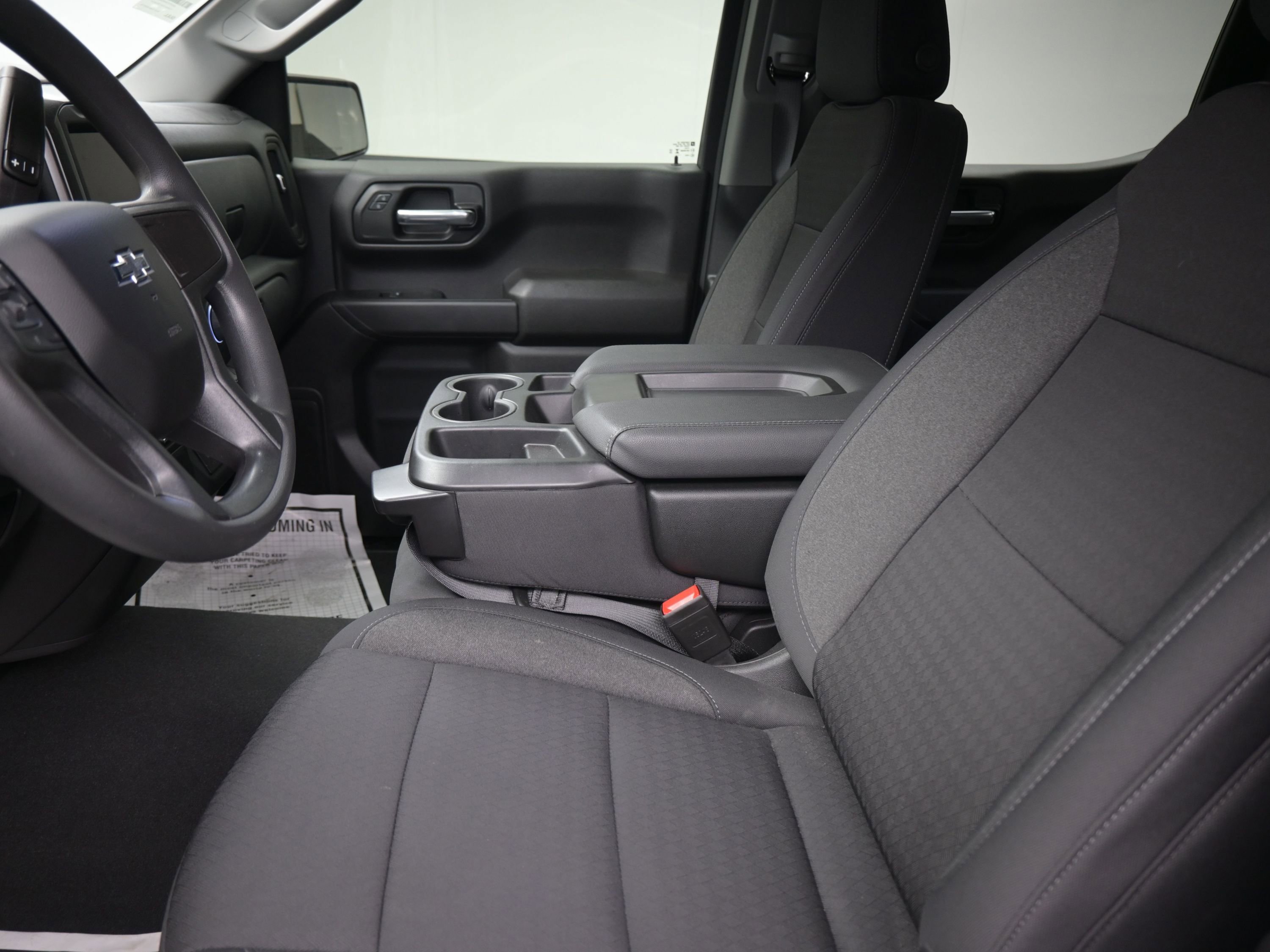 Used 2024 Chevrolet Silverado 1500 Custom Trail Boss w/ LPO, Dark Essentials Package image 29