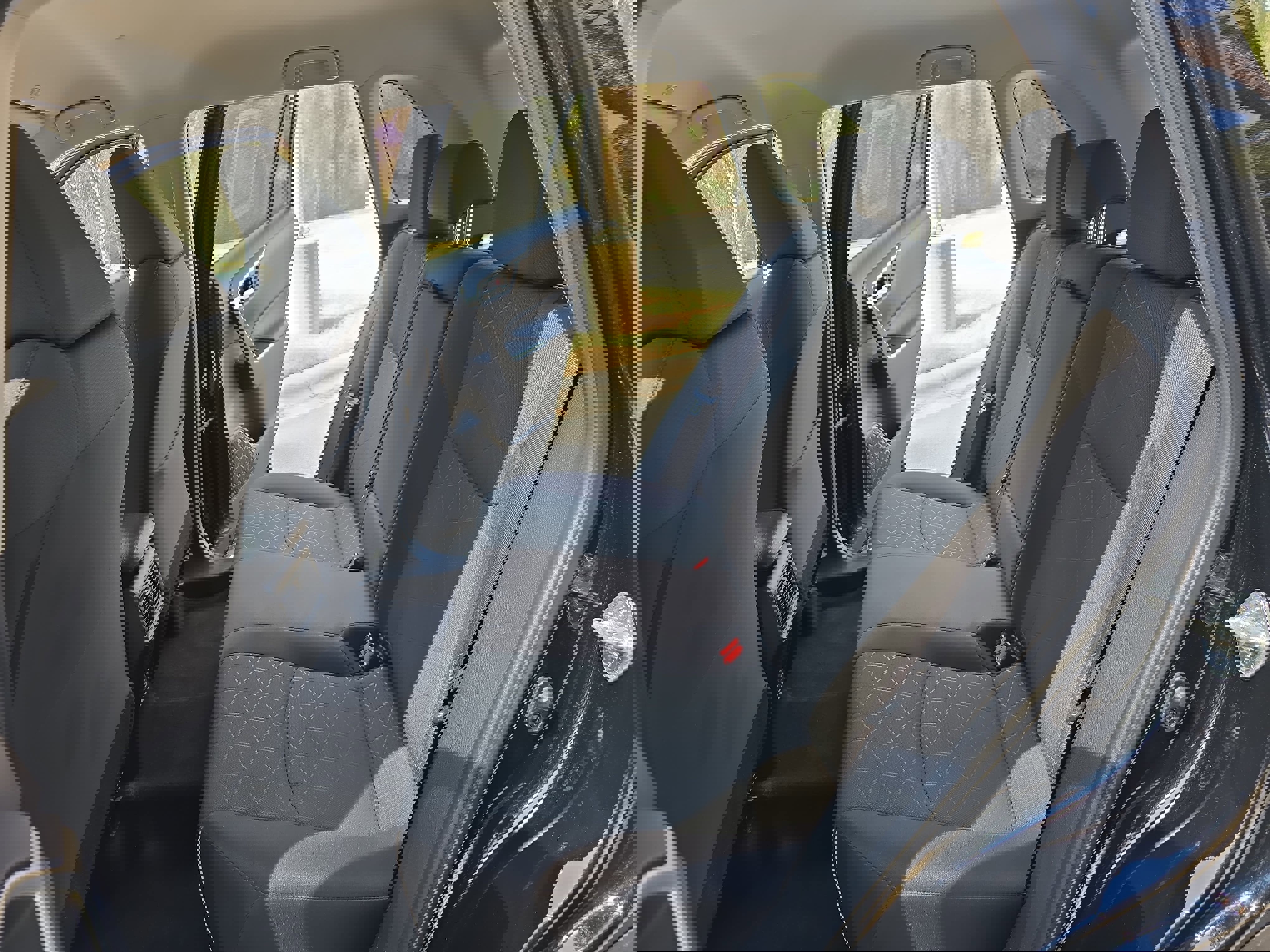 Used 2023 Toyota RAV4 XLE image 15