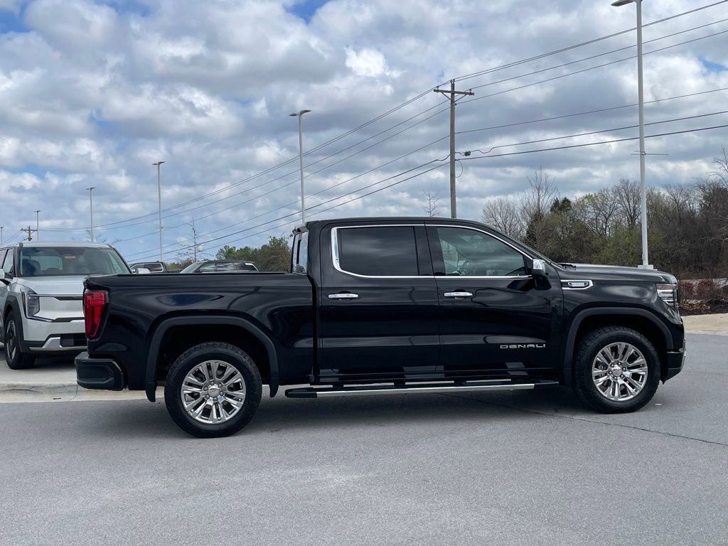 Used 2024 GMC Sierra 1500 Denali image 8