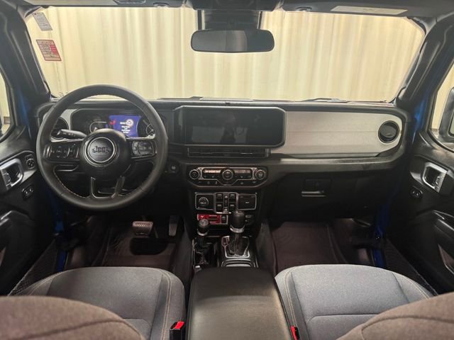 Used 2024 Jeep Wrangler Unlimited Sport AWD/4WD image 27