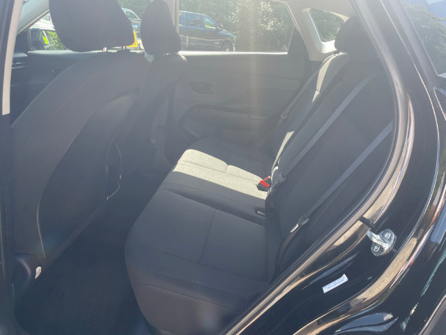 Used 2025 Hyundai Kona SE AWD/4WD image 19