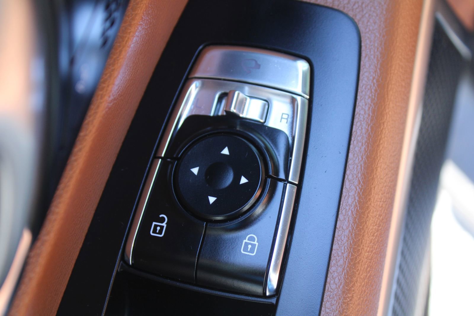 Certified 2025 Kia Telluride SX X-Line AWD/4WD image 23