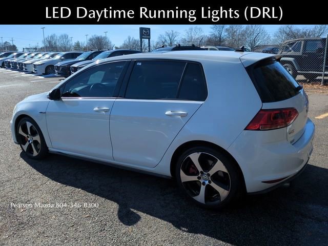 Used 2017 Volkswagen GTI SE image 7