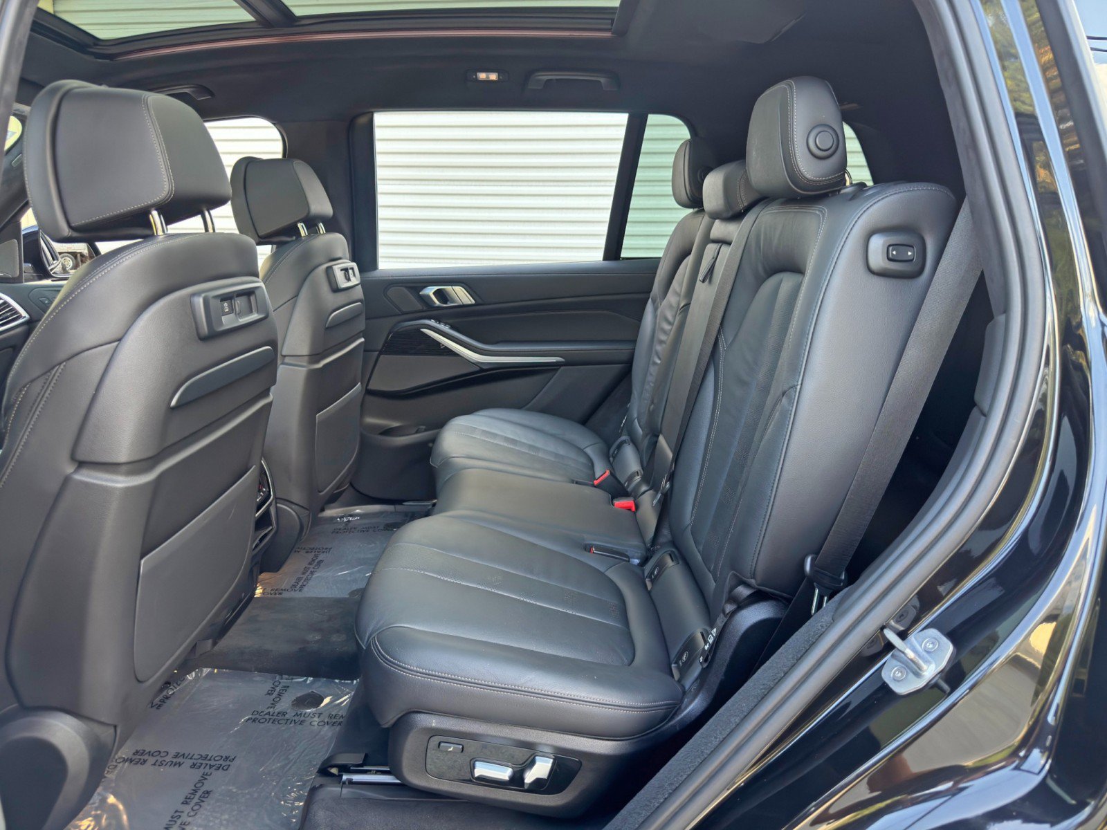 Used 2020 BMW X7 xDrive40i w/ M Sport Package AWD/4WD image 47