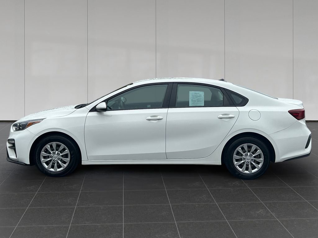 Used 2021 Kia Forte Sedan image 2