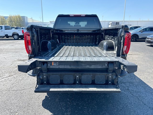 Used 2022 GMC Sierra 1500 SLT w/ Max Trailering Package AWD/4WD image 24