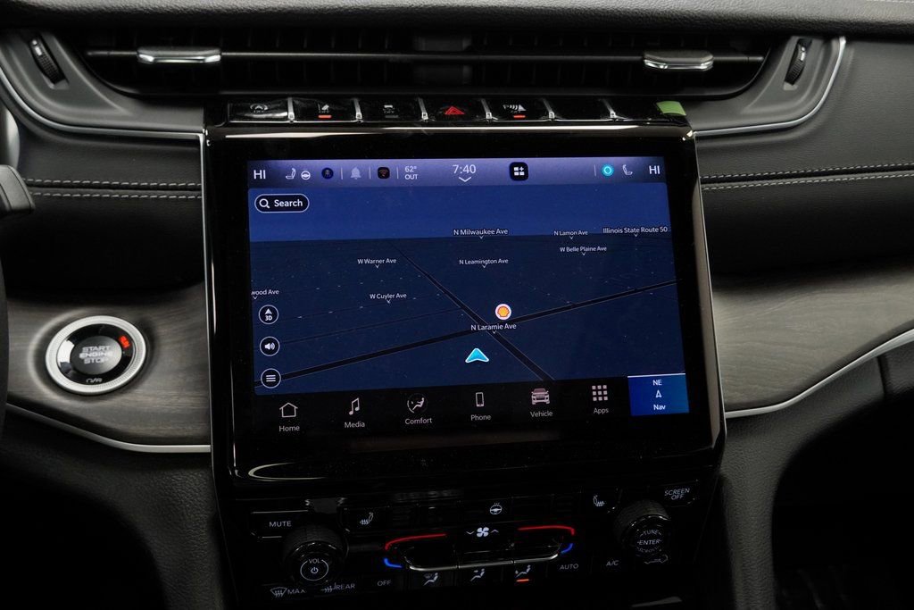 New 2025 Jeep Grand Cherokee L Limited image 25