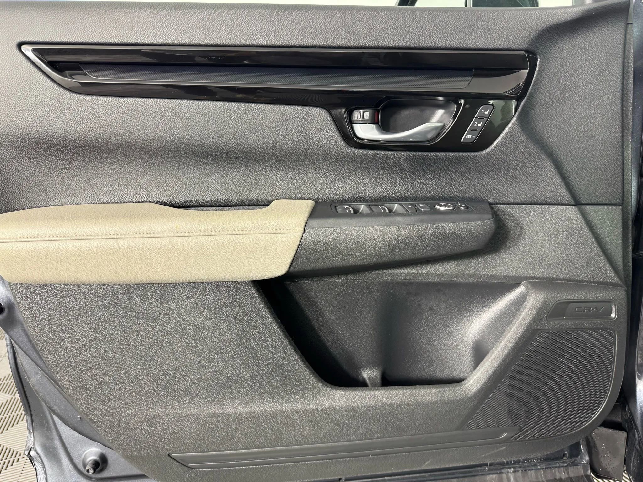 Used 2024 Honda CR-V EX-L image 42