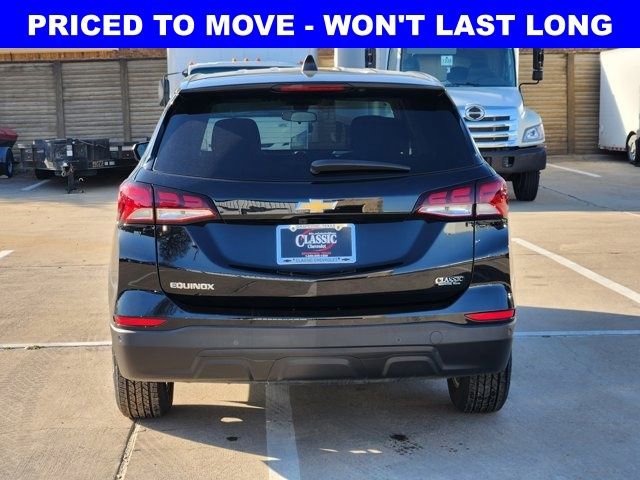 Used 2024 Chevrolet Equinox LS w/ LS Convenience Package image 13