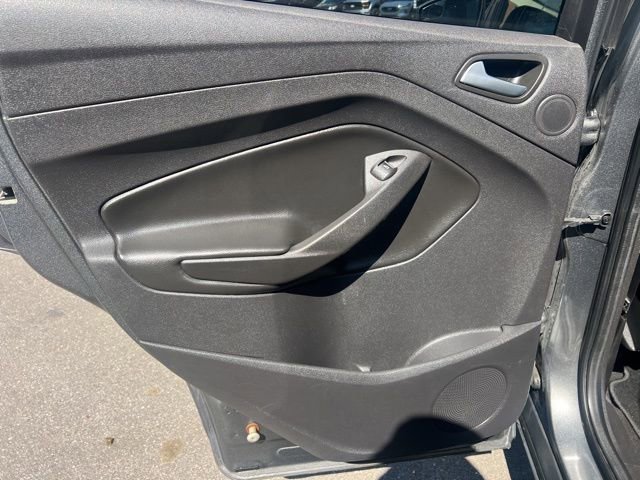 Used 2014 Ford Escape SE w/ Equipment Group 201A image 16