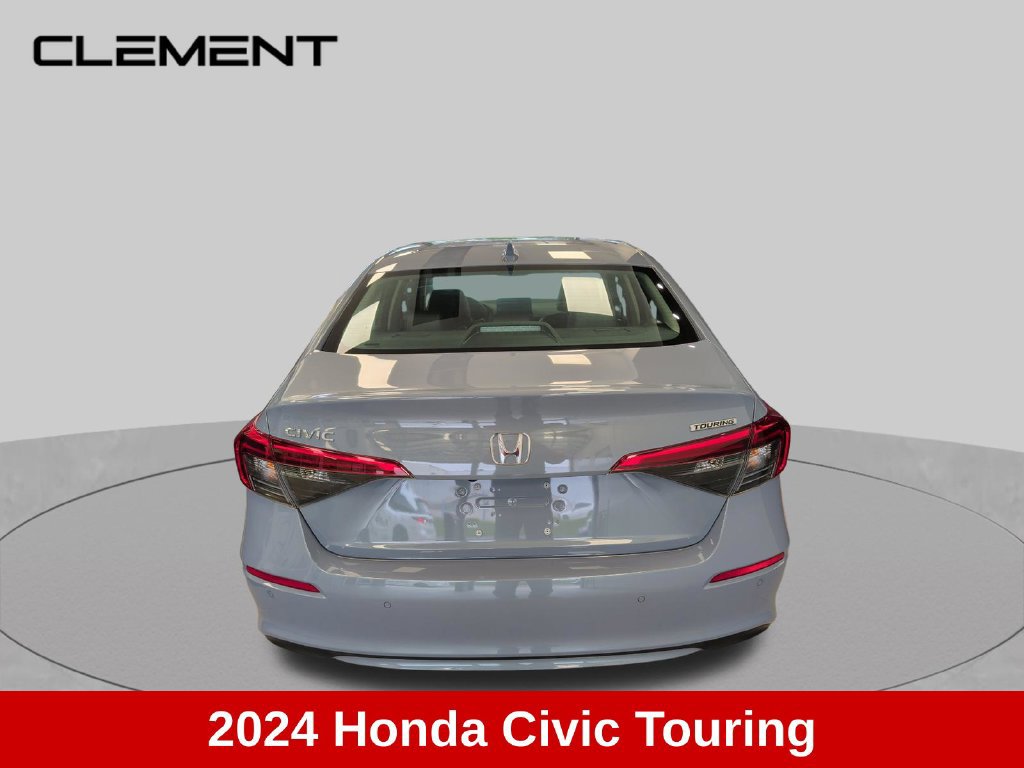 Used 2024 Honda Civic Touring image 4