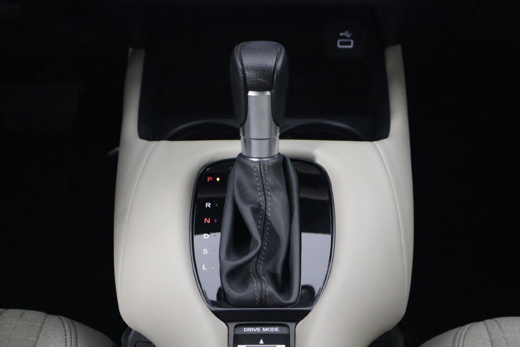 Used 2024 Honda HR-V LX image 24
