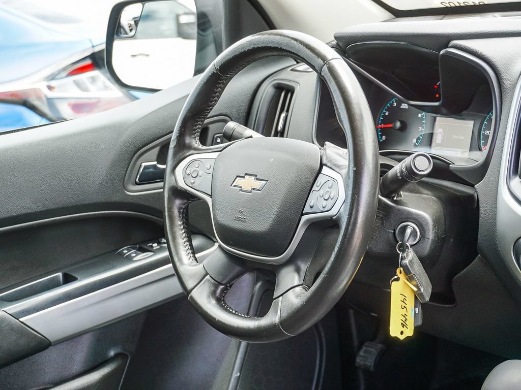 Used 2022 Chevrolet Colorado LT w/ Fleet Safety Package RWD image 16