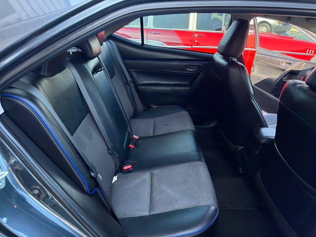 Used 2019 Toyota Corolla SE FWD image 40