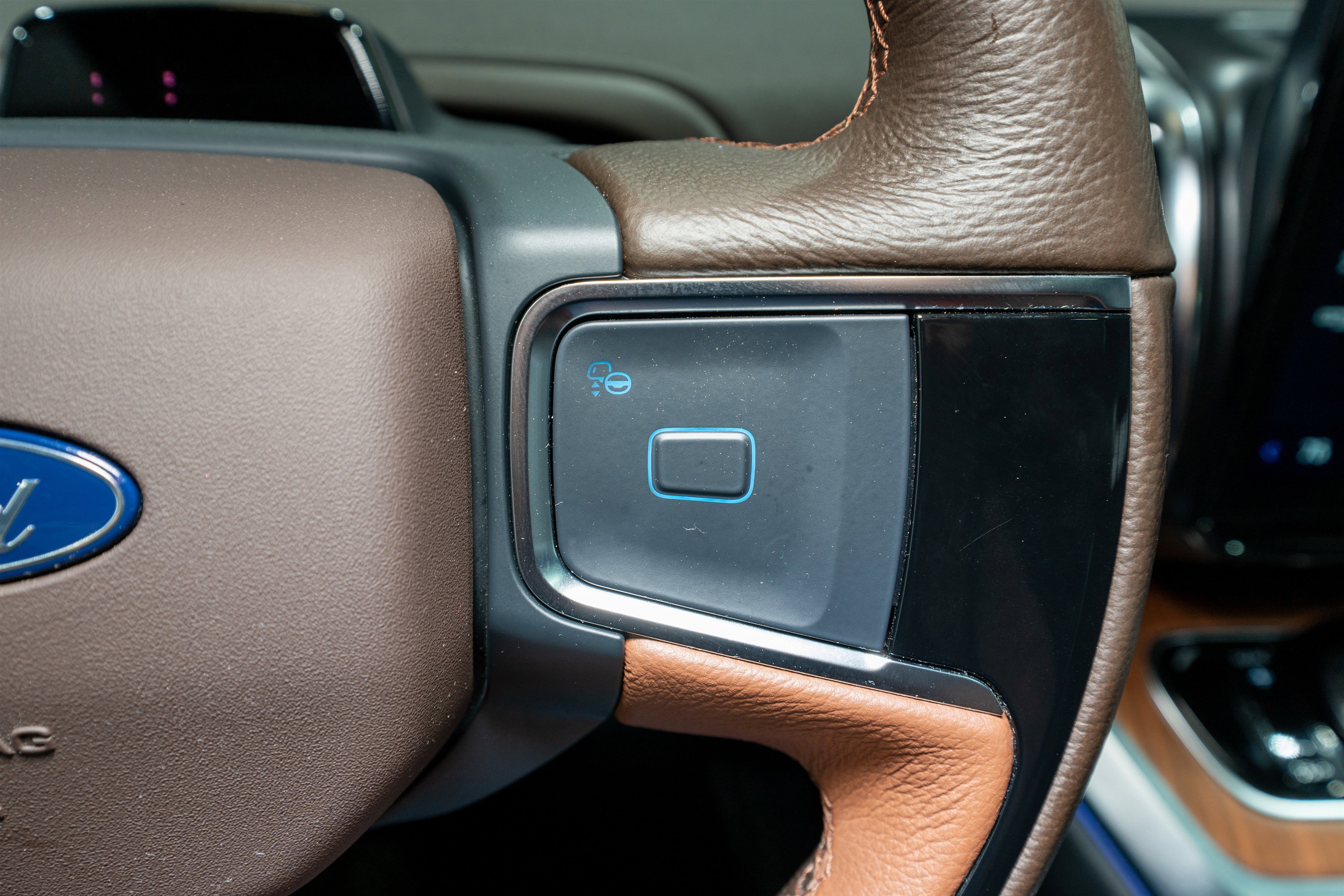 Used 2025 Ford Expedition Max King Ranch image 27